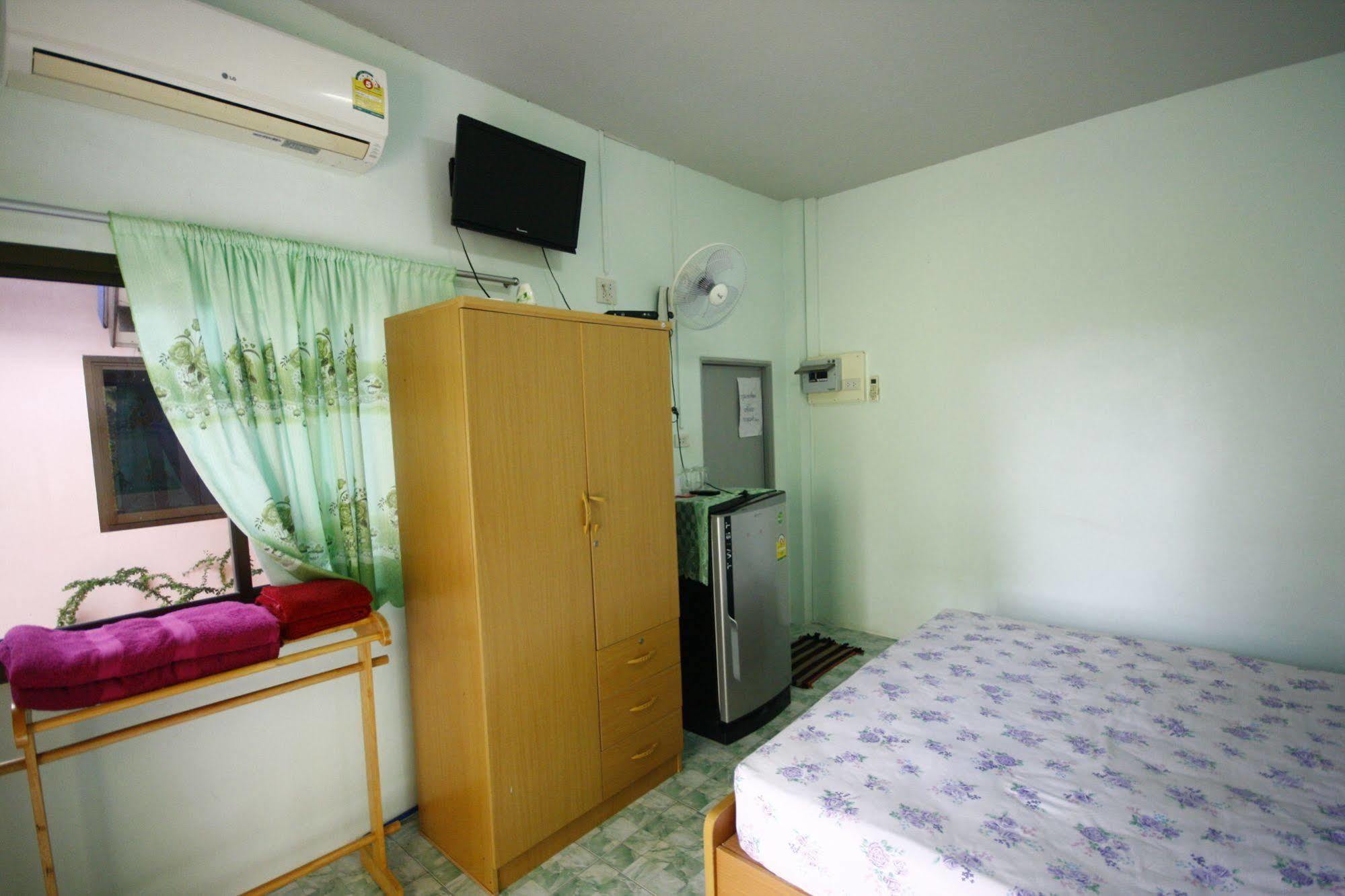 Chaiwat Resort Laem Sing Exterior foto